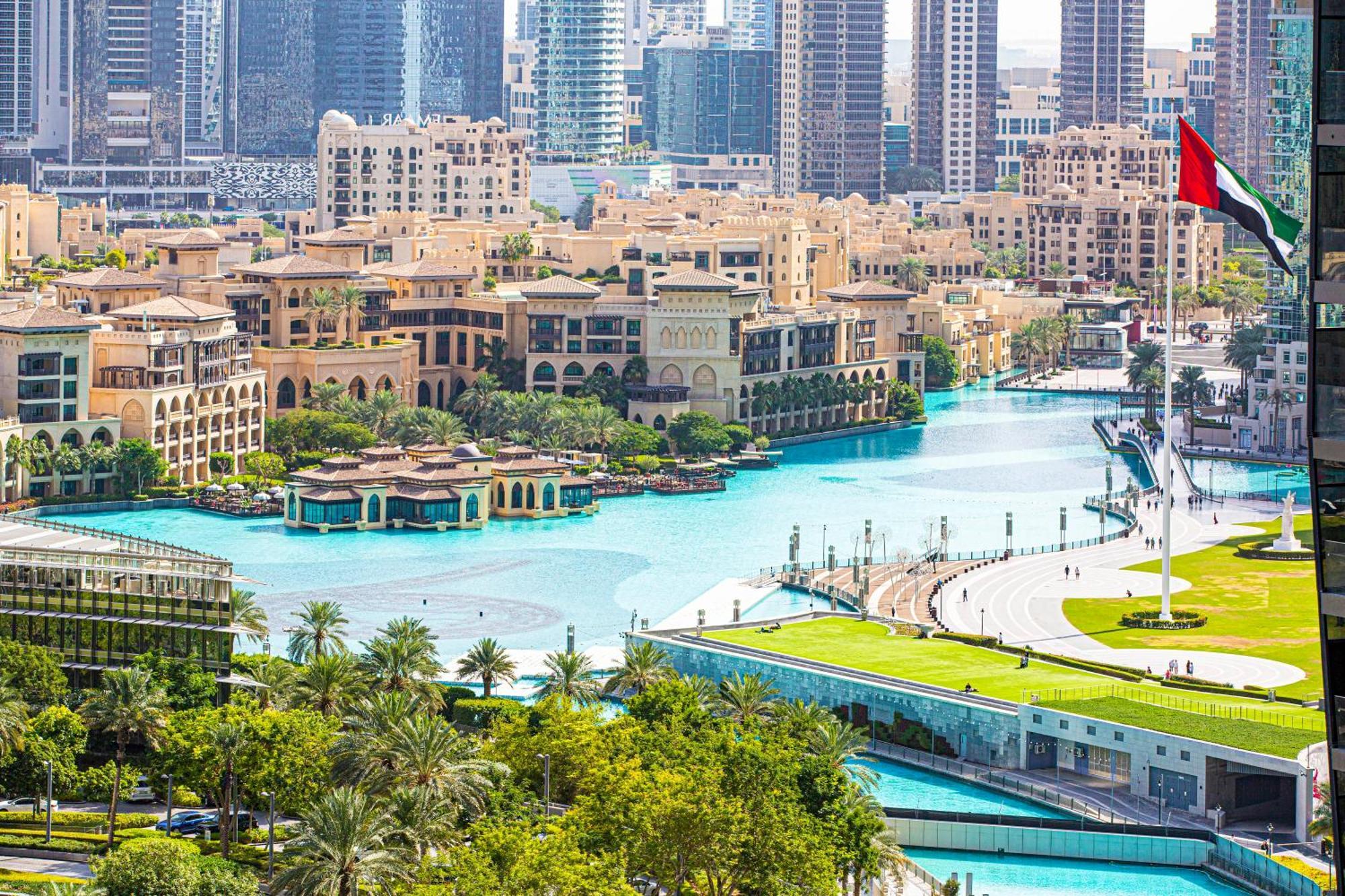 Magnificent 3 Bedroom Luxury With Burj Khalifa View