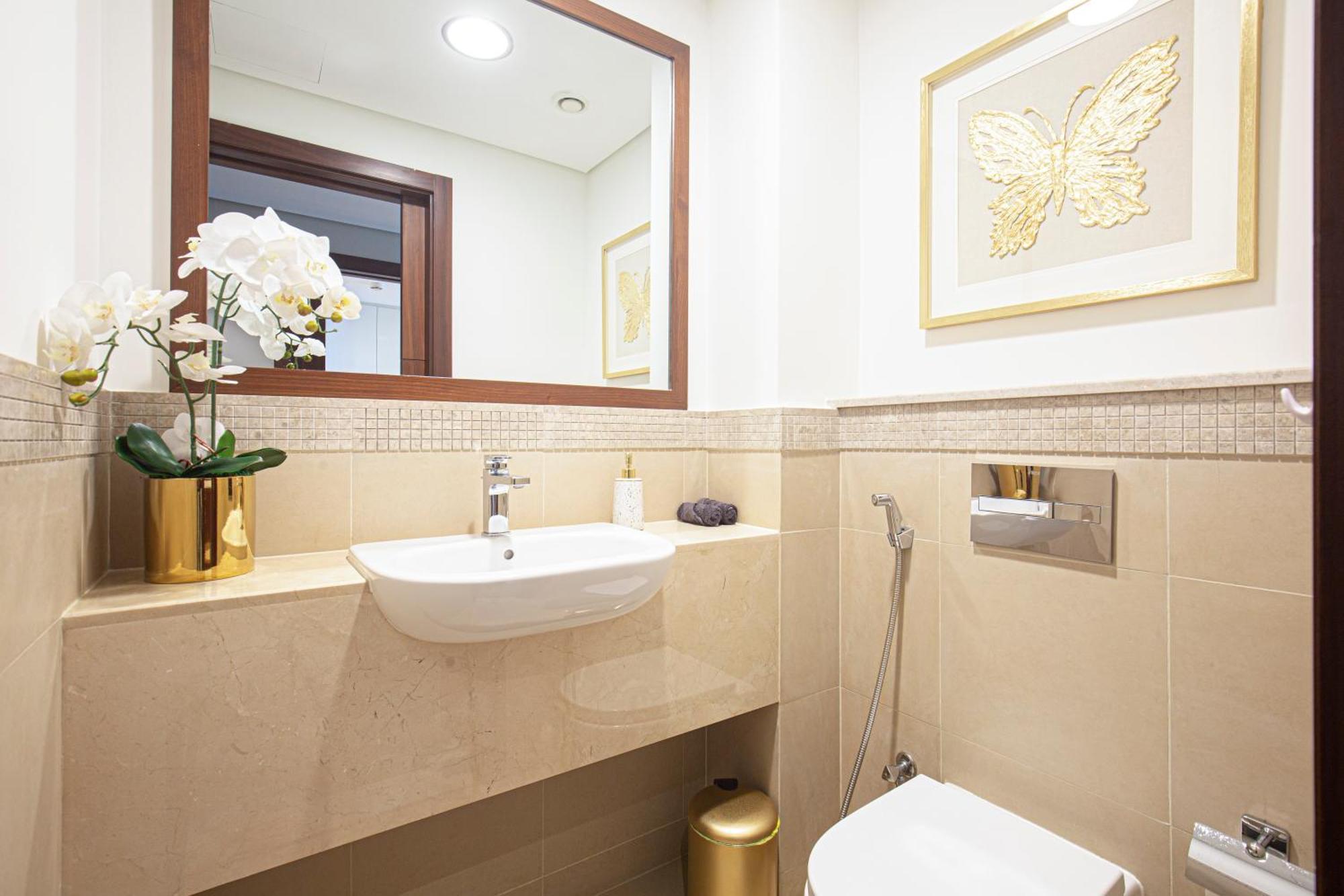 Magnificent 3 Bedroom Luxury With Burj Khalifa View