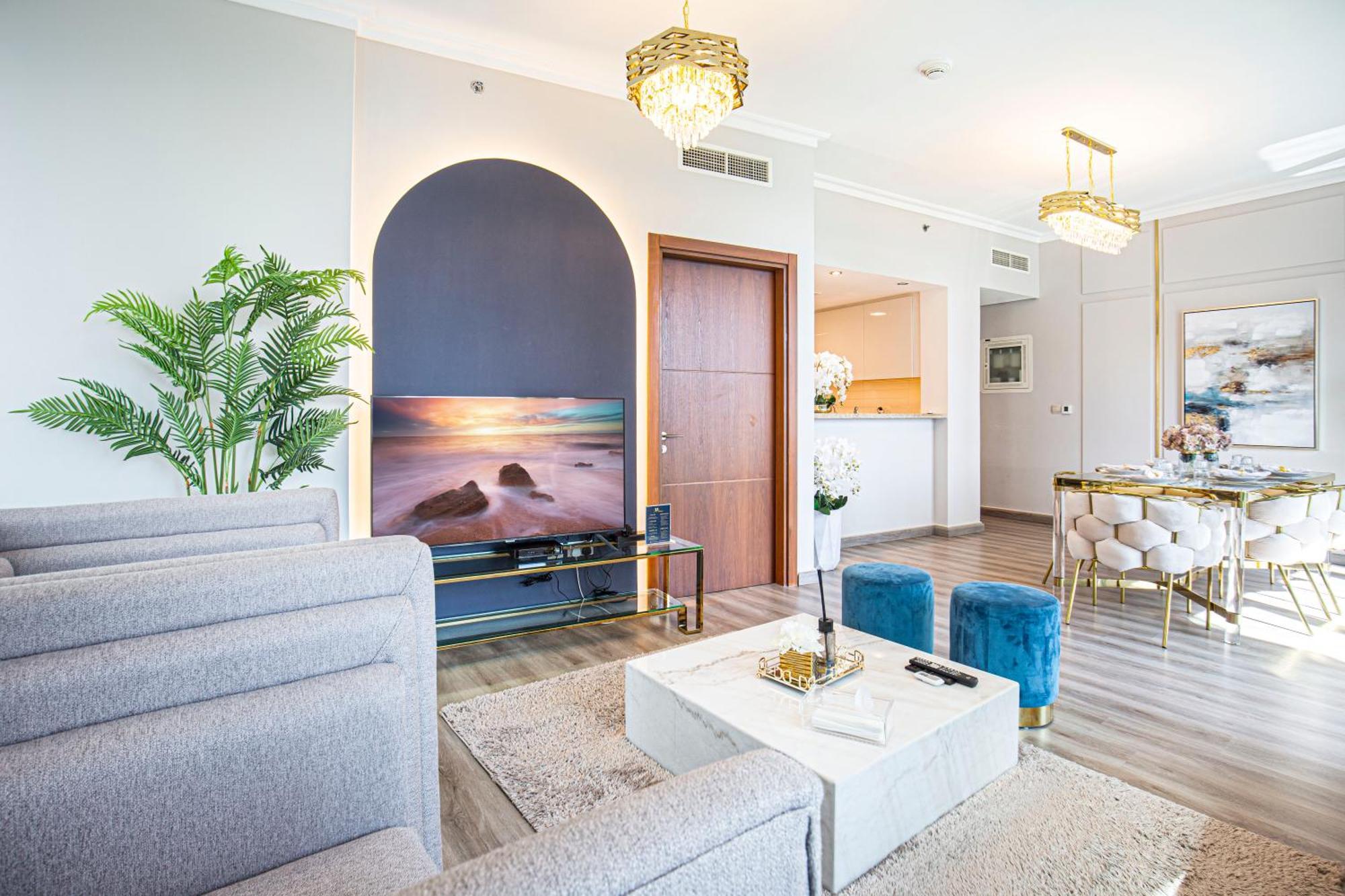 Apartment Magnificent 3 Bedroom Luxury With Burj Khalifa View *